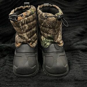 Camouflage Winter Boots